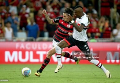 Esportes: Flamengo vence o São Paulo, e assume liderança