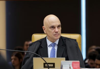 Relator, Moraes vota contra limitar anuidade da OAB a R$ 500