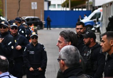 Bolsonaro agiu com “descaso a preceitos éticos”, diz MP Militar