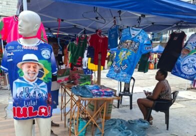 Enredo sobre Lula gera polêmica e dispara vendas no Carnaval