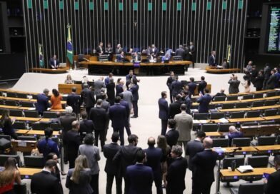 Câmara aprova instituto federal na base eleitoral de Motta e 17,5 mil novos cargos