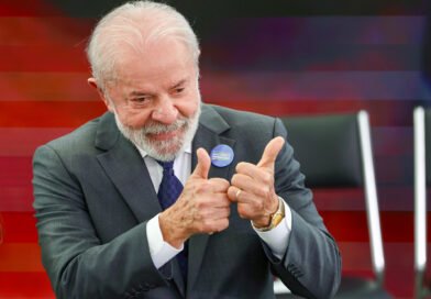 Lula recebe Motta e líderes para jantar na Granja do Torto