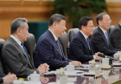 China amplia censura e reprime críticos e minorias religiosas