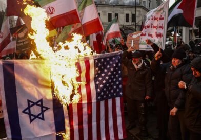 Mesmo enfraquecido, Irã segue com poder destrutivo