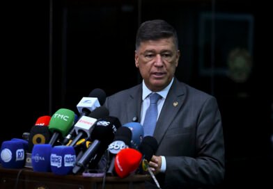 CPMI do INSS adia depoimento de Vorcaro